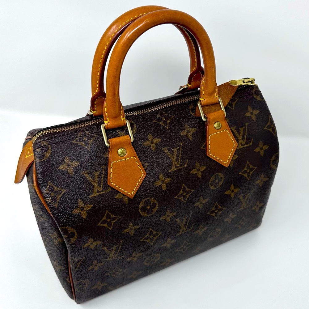Louis Vuitton Vintage Speedy 25